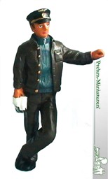 Show details for Lokführer DR mit Handschuhen 1:22,5 Picture of Lokführer DR mit Handschuhen 1:22,5