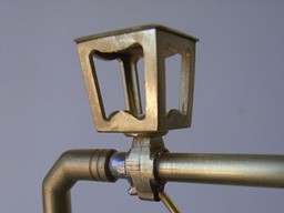 Zeige Details für Wasserkran-Laterne Bild von Wasserkran-Laterne
