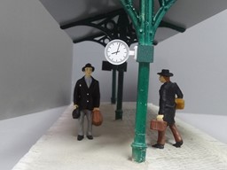Show details for station clock Picture of station clock