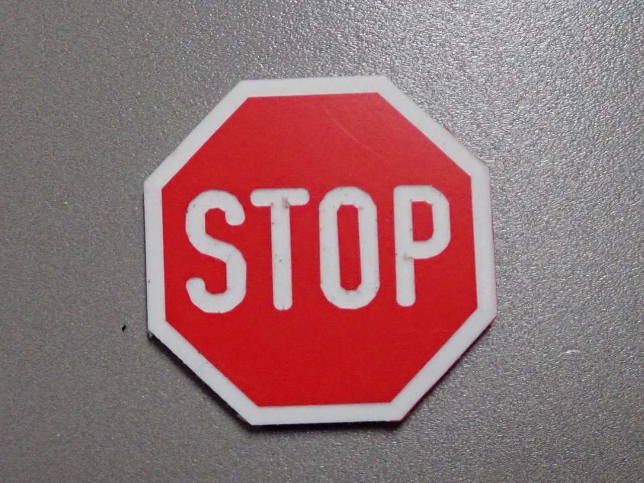 Bild von Verkehrsschild STOP 