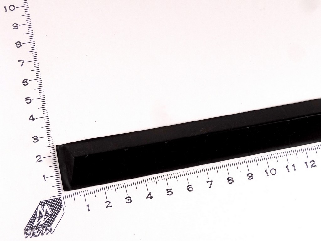Picture of Ridge tile 1:22,5, sharp