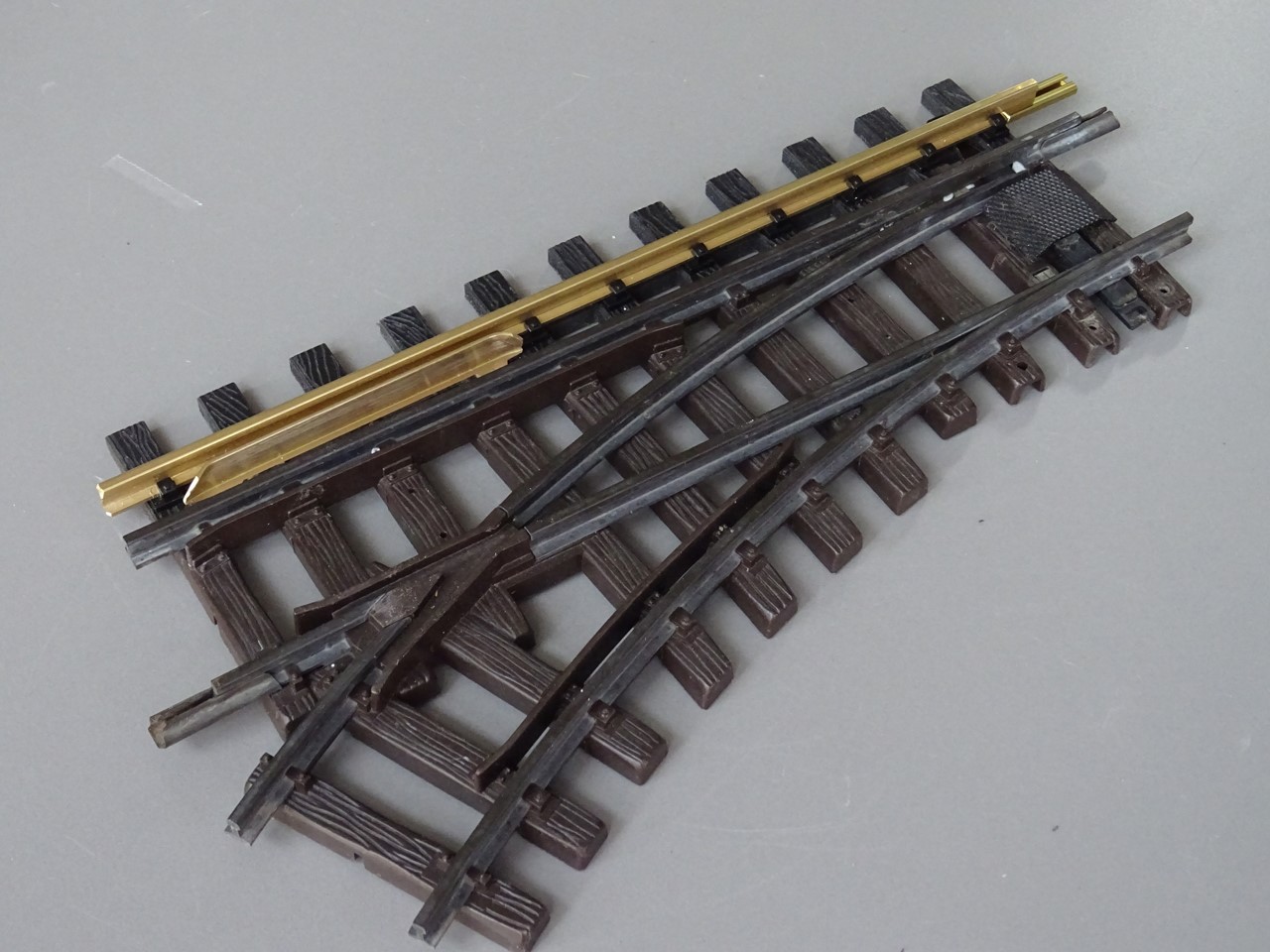 Picture of Additional track left R1 LGB for standard gauge