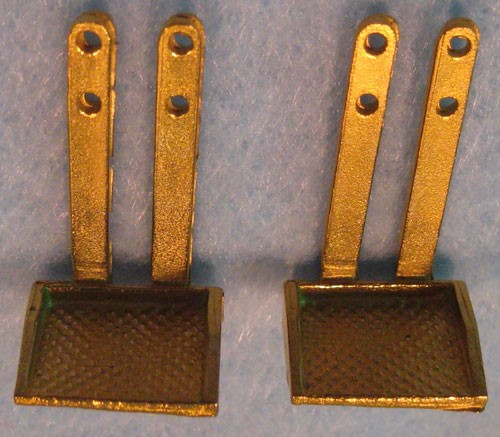 Picture of Pilot and tender step, brass double strap