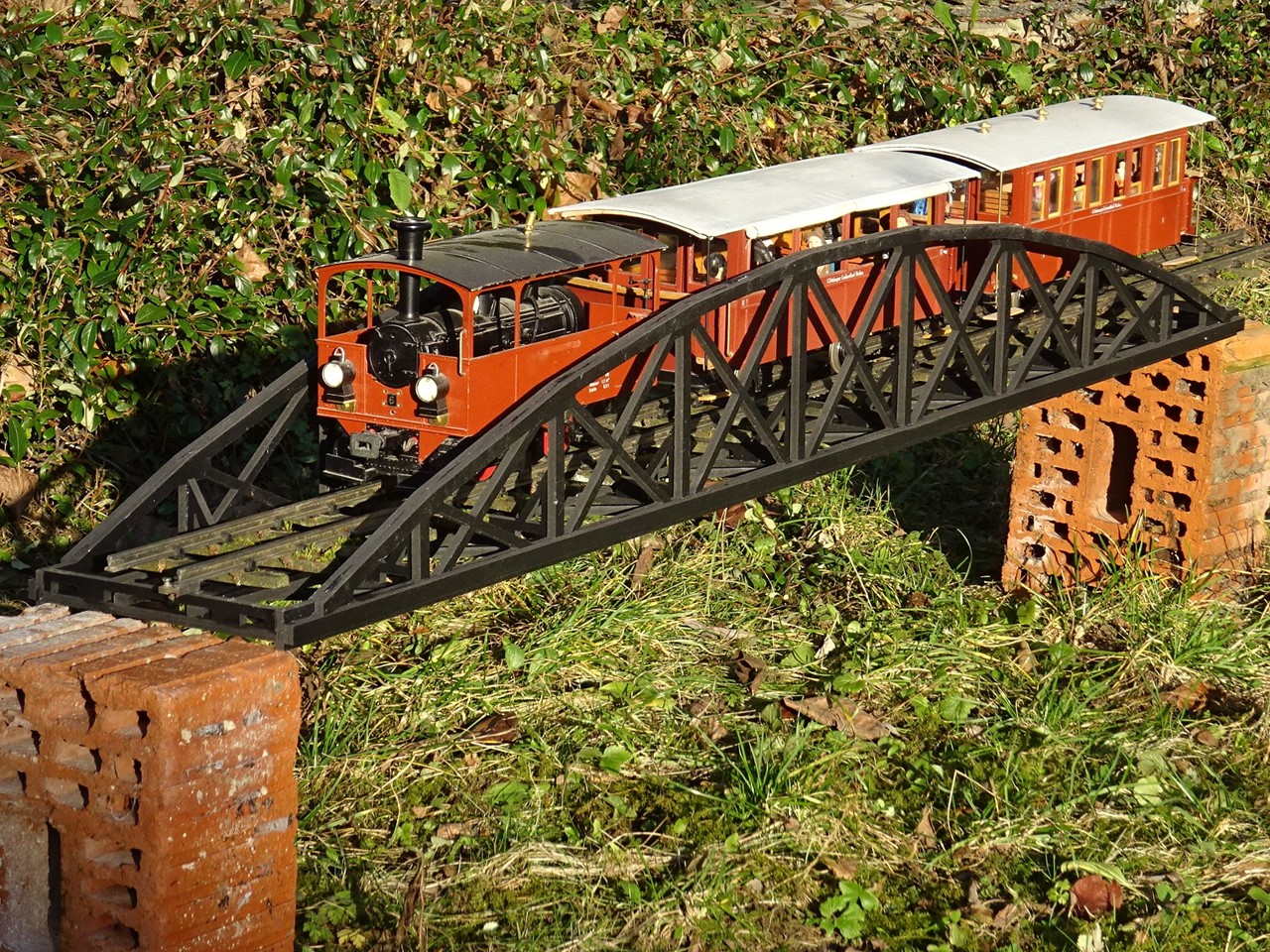 Picture of Bridge-lattice girder