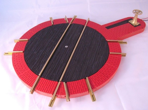 Picture of Turntable 210 mm, wooden turntable
