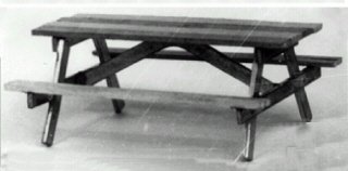 Bild von Tisch-Bank-Kombination